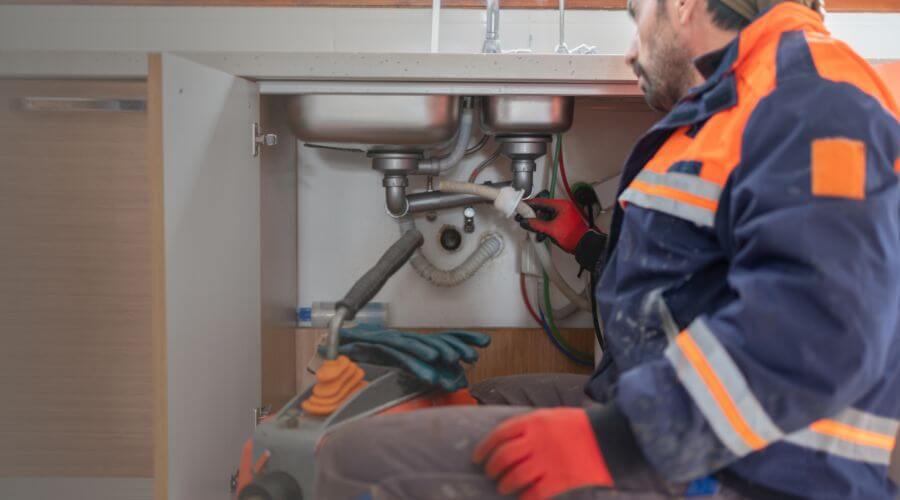 Professional slab leak plumber services in Downsville, LA